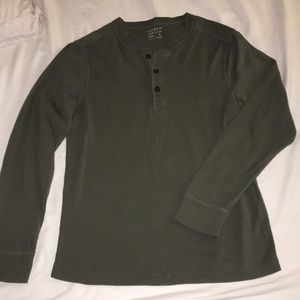 Men’s J. Crew cotton henley olive green size large